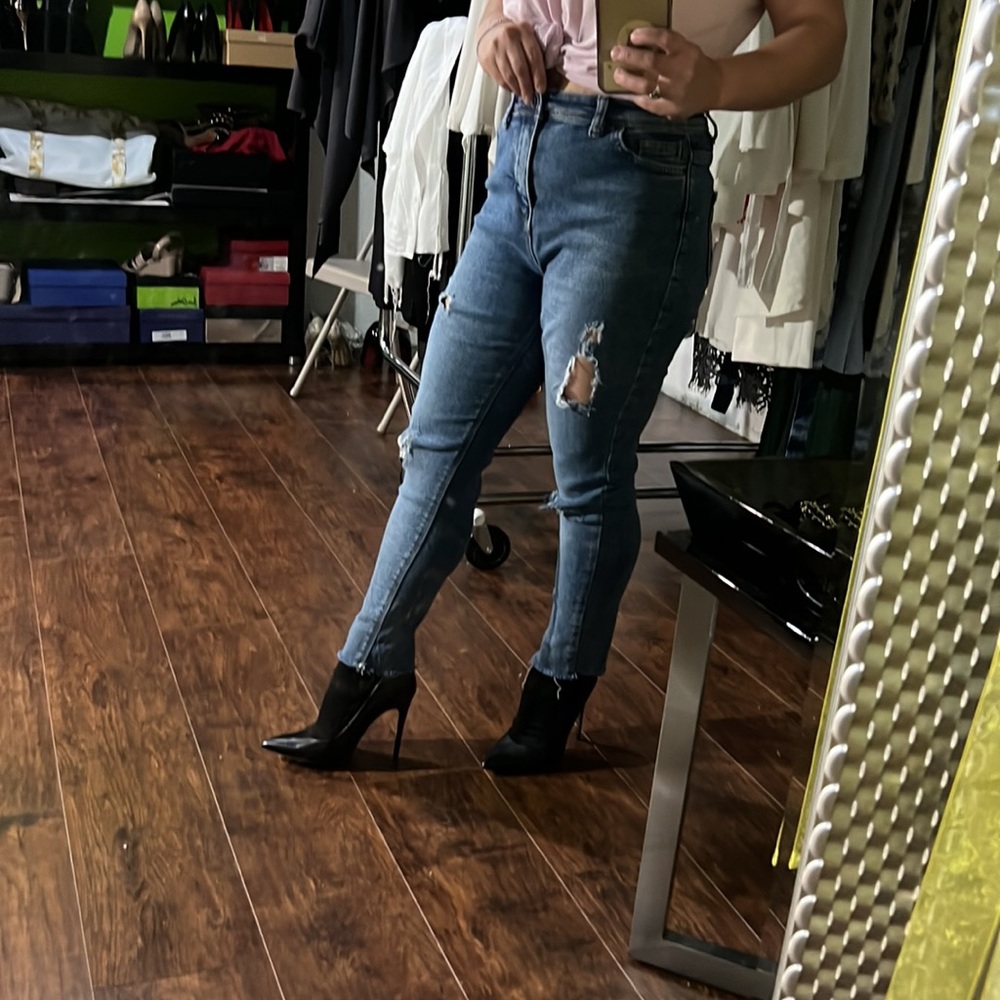 High waisted Ripped blue jeans